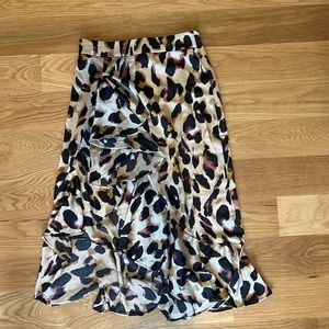Silk leopard print skirt